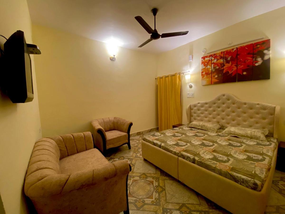 Ekant Guest House Dadahu Exterior photo